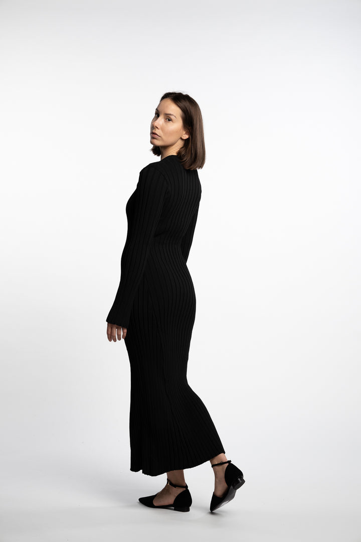 Zaneta Knit Dress- Black