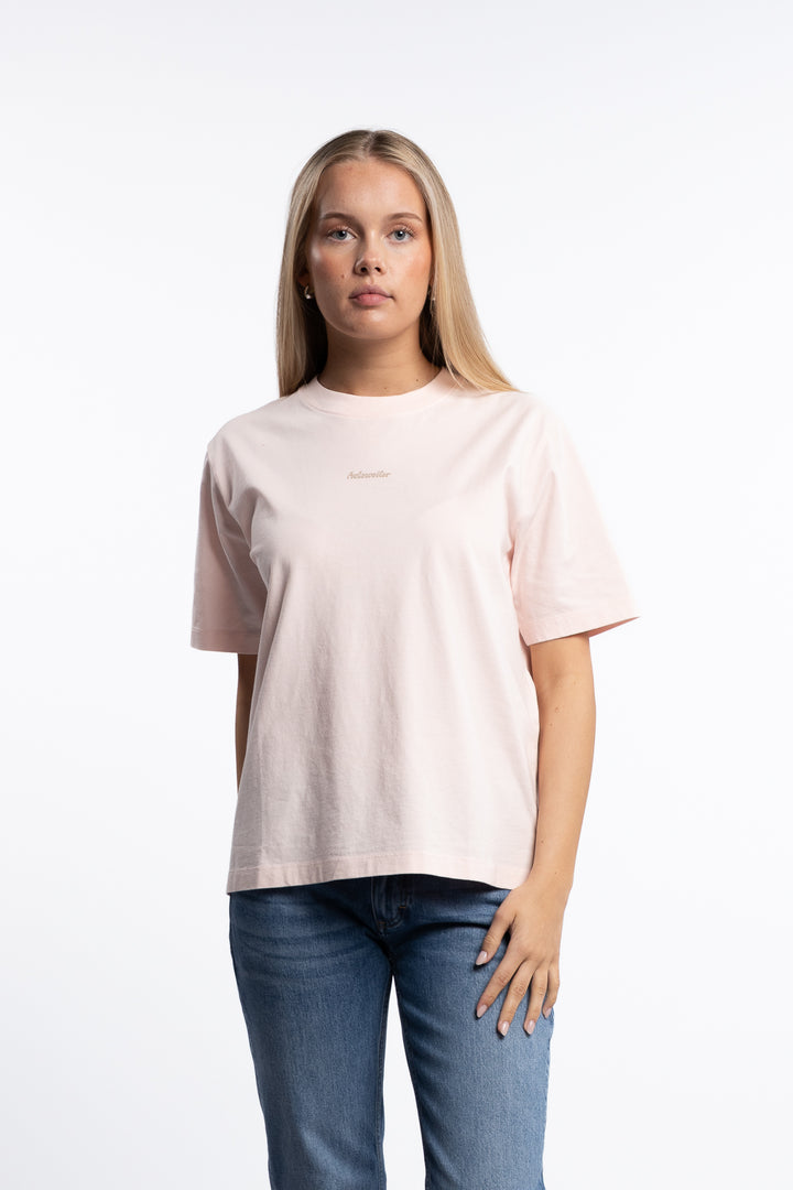 Kjerag National Tee- Lt. Pink