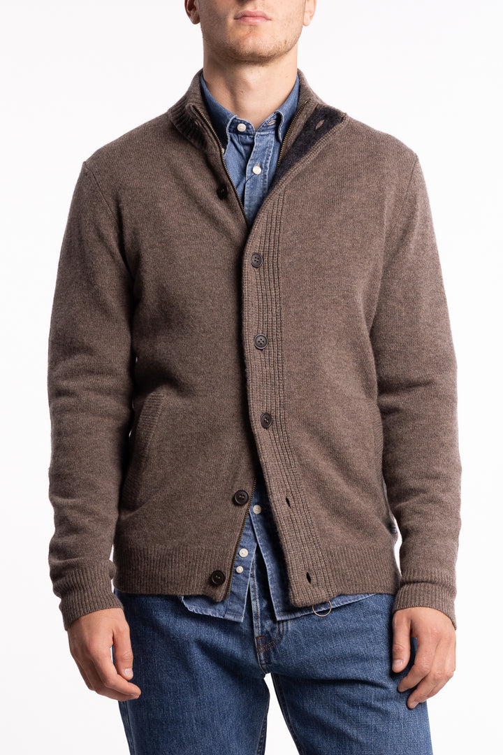 Essential Patch Zip Dark Stone