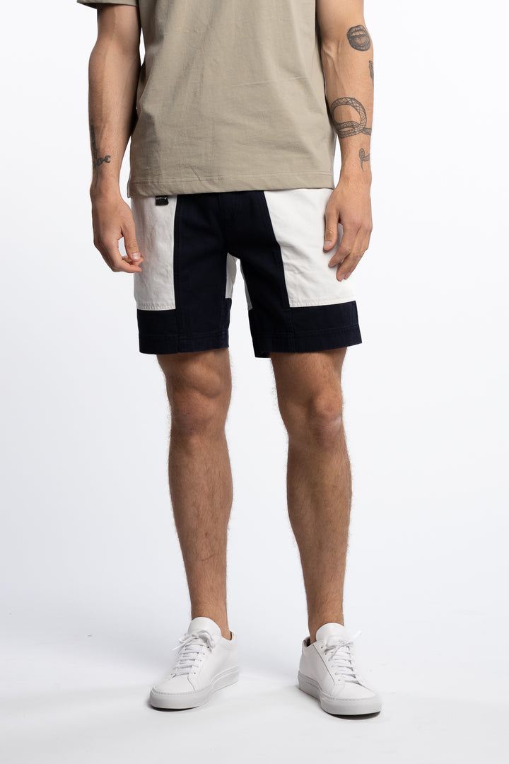 Breeze Blocked Shorts Dark Navy
