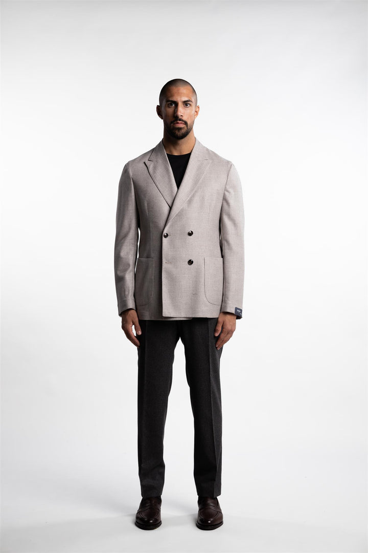 Double Breasted Wool/Cashmere Easywear Blazer Beige