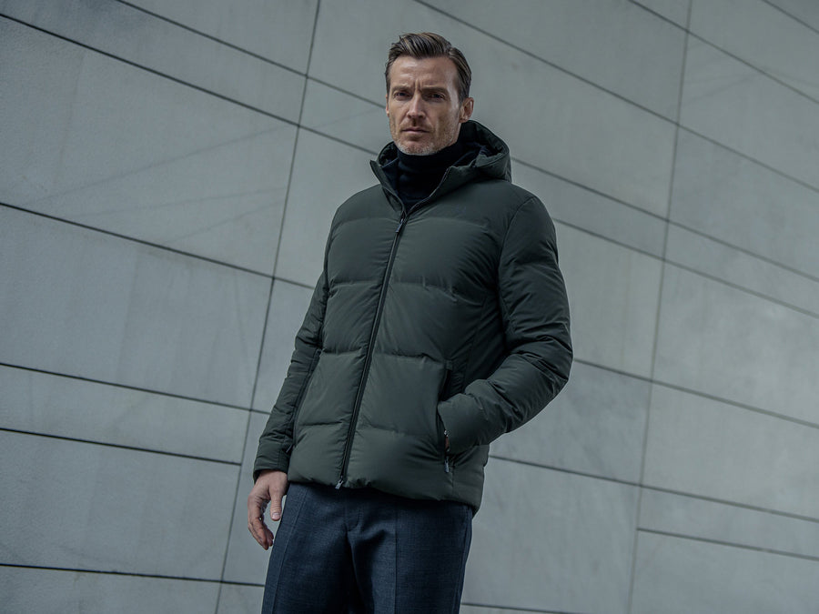 Bolt Jacket Night Olive - modellbilde