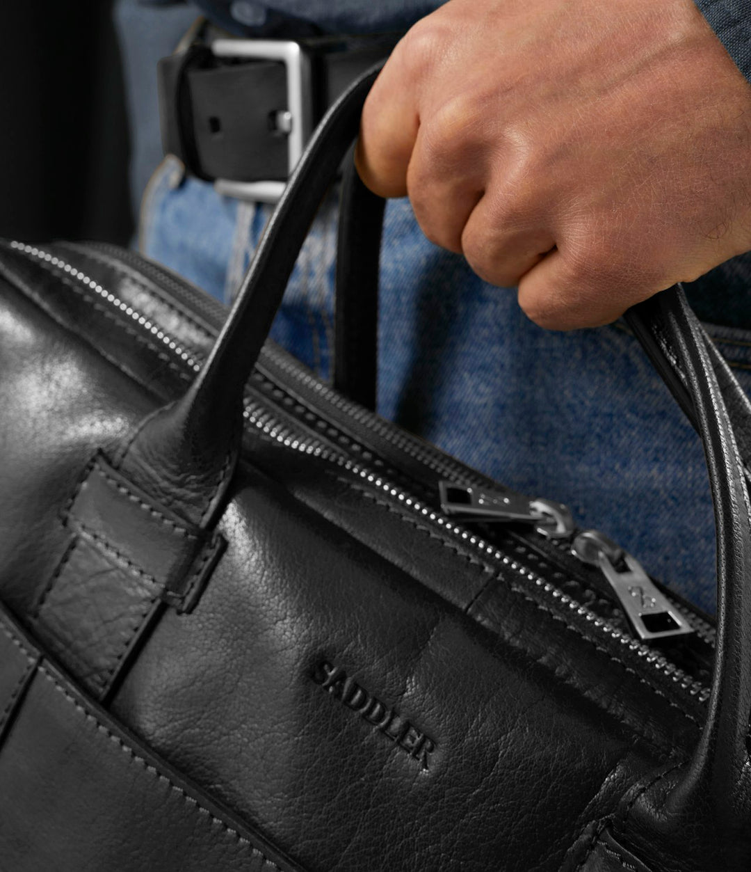 Vadstena Data Bag Black