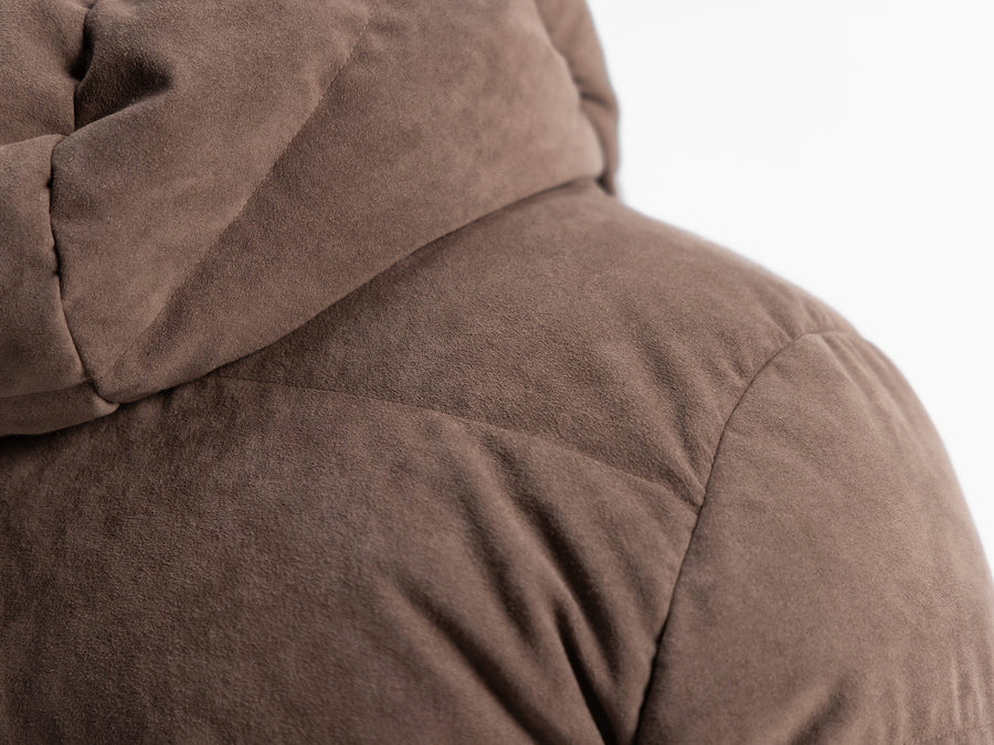 Concord Down Jacket Savile NeoSuede Sand - modellbilde
