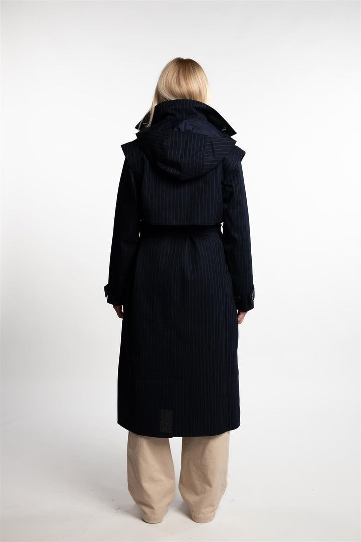 Regndråpe Trench Coat- Navy Pinstripe