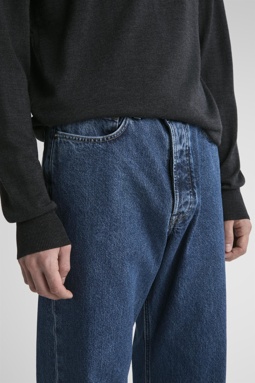 Barnes High-Rise Wide Fit Jeans Japan Dawn
