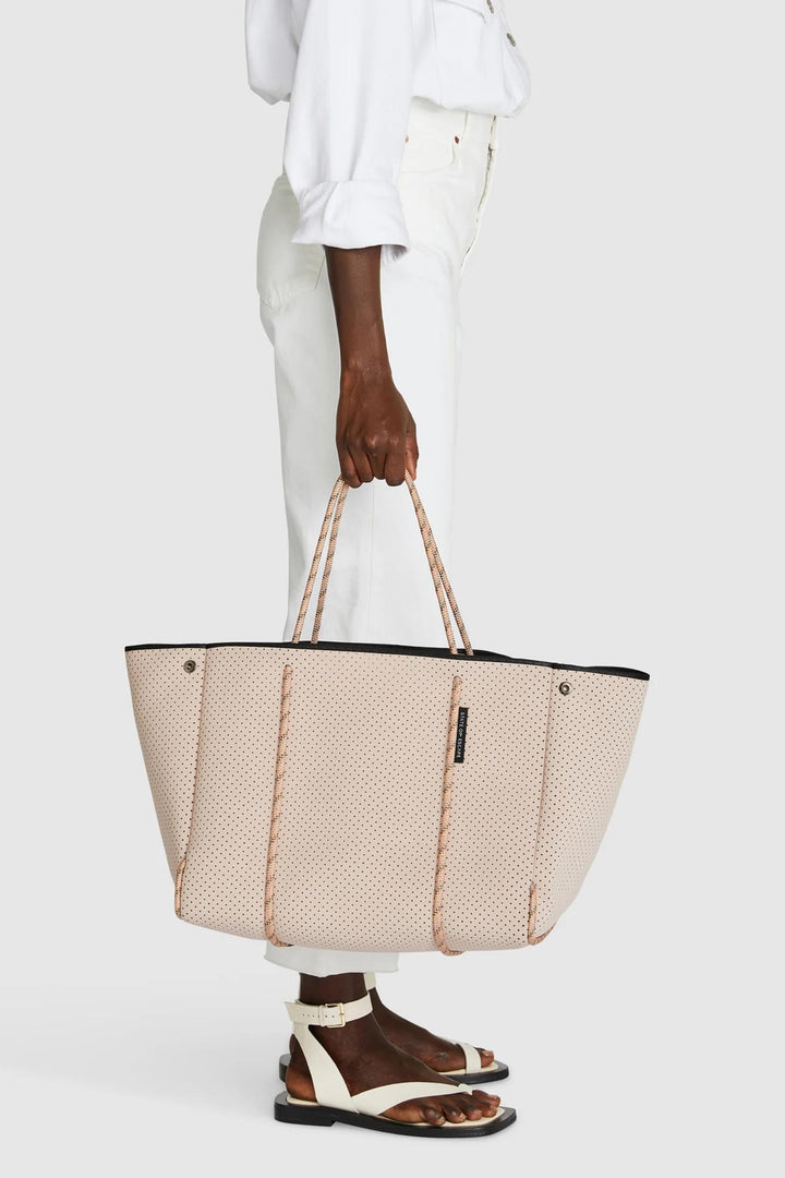 Escape Tote- Blush