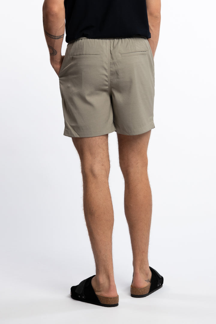 Turi Shorts Agave Green