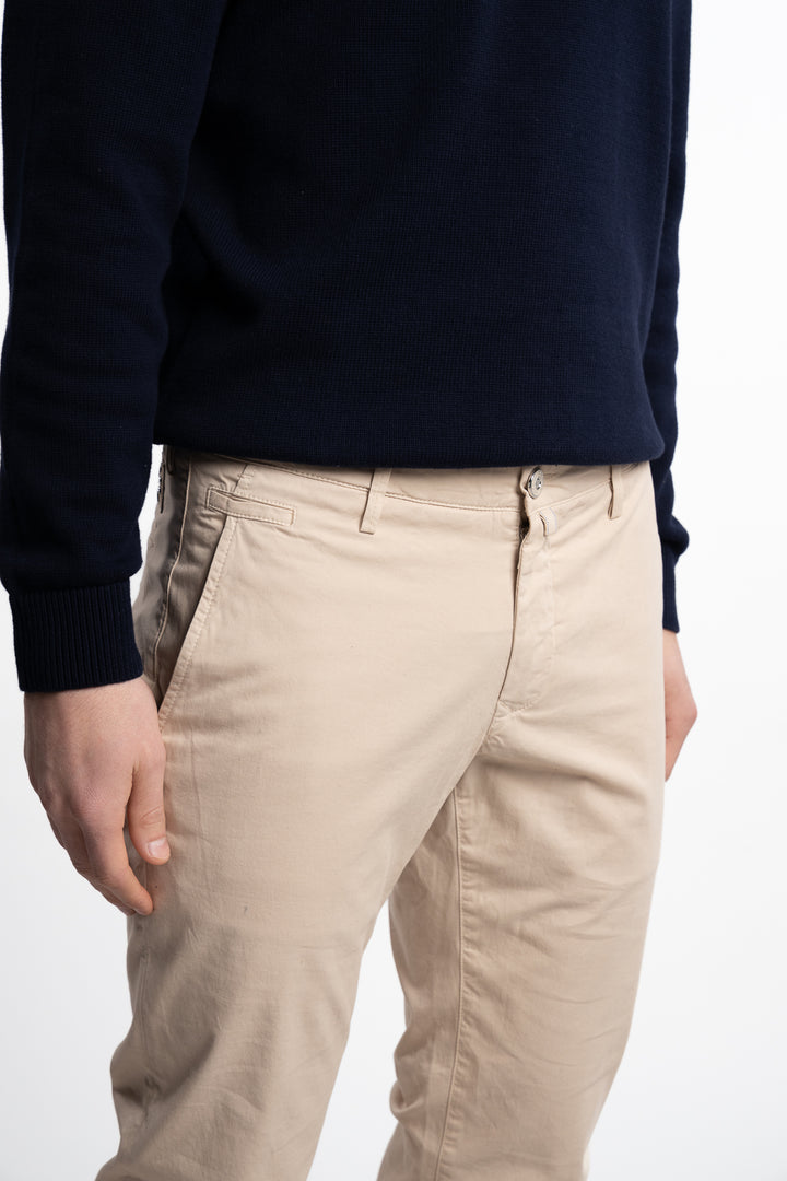 Bobby Slim Fit Stretch Chinos Almond