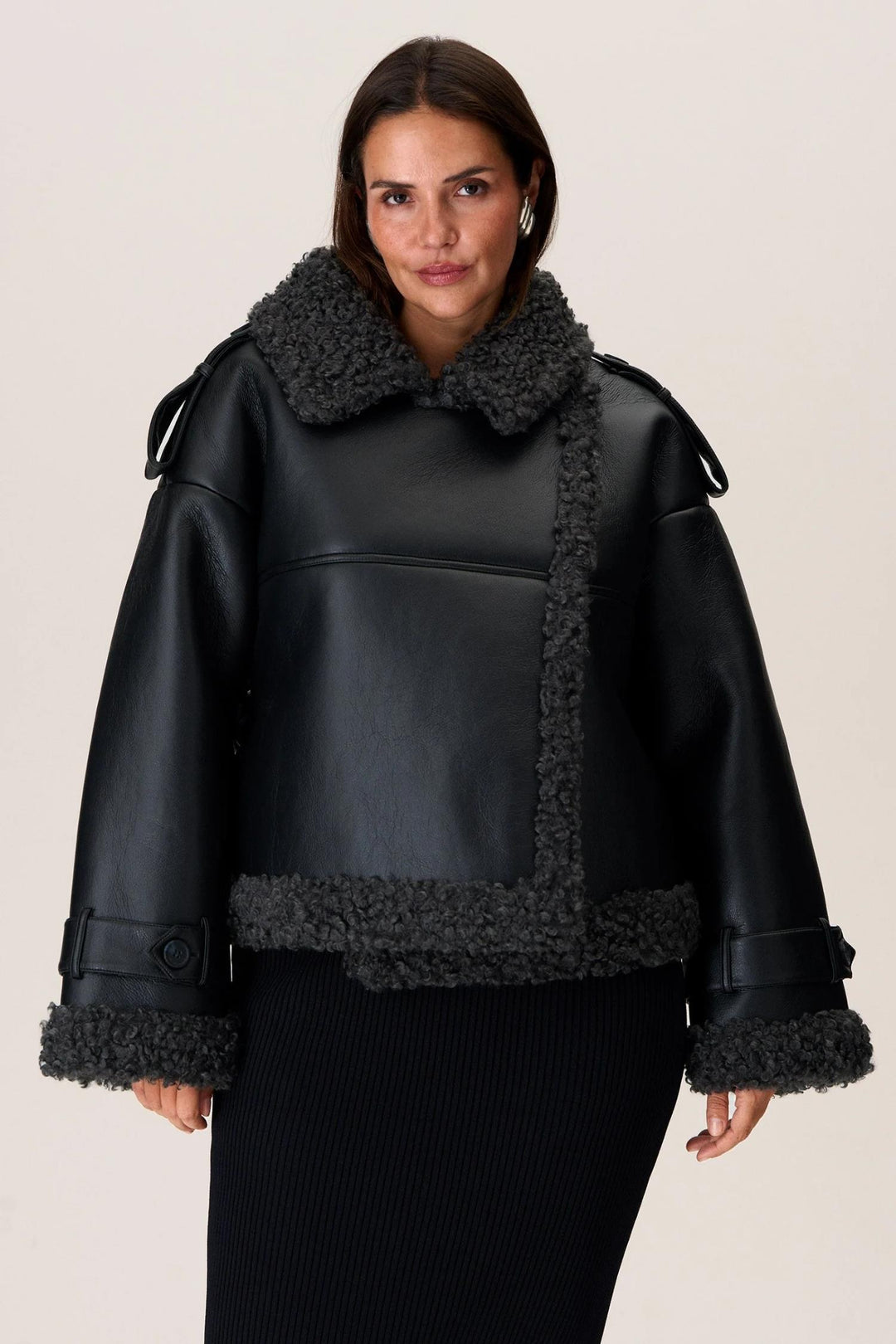 Manchester Cropped Jacket- Black