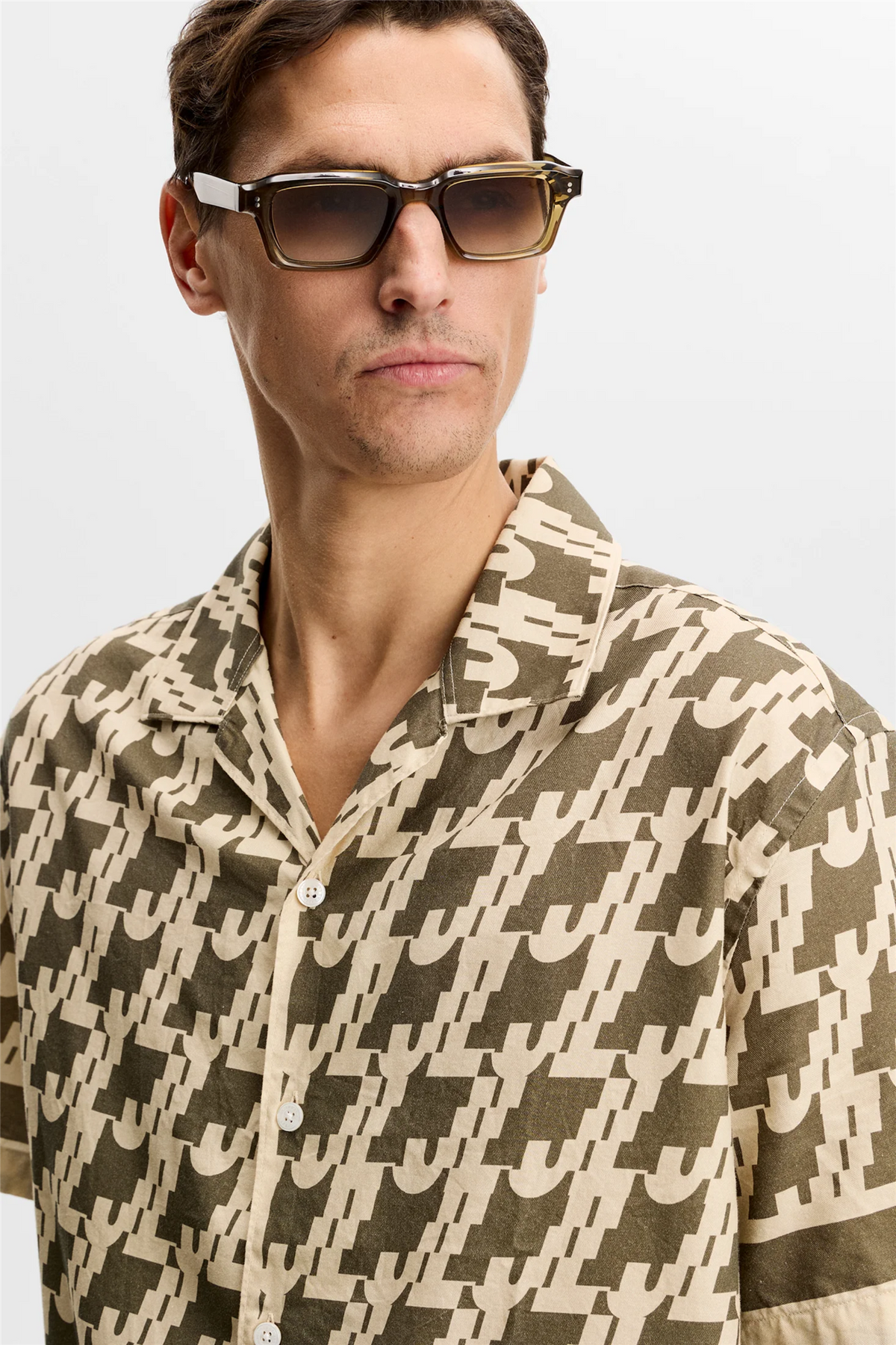 Ellis Border Resort Shirt Glitch Kalamata
