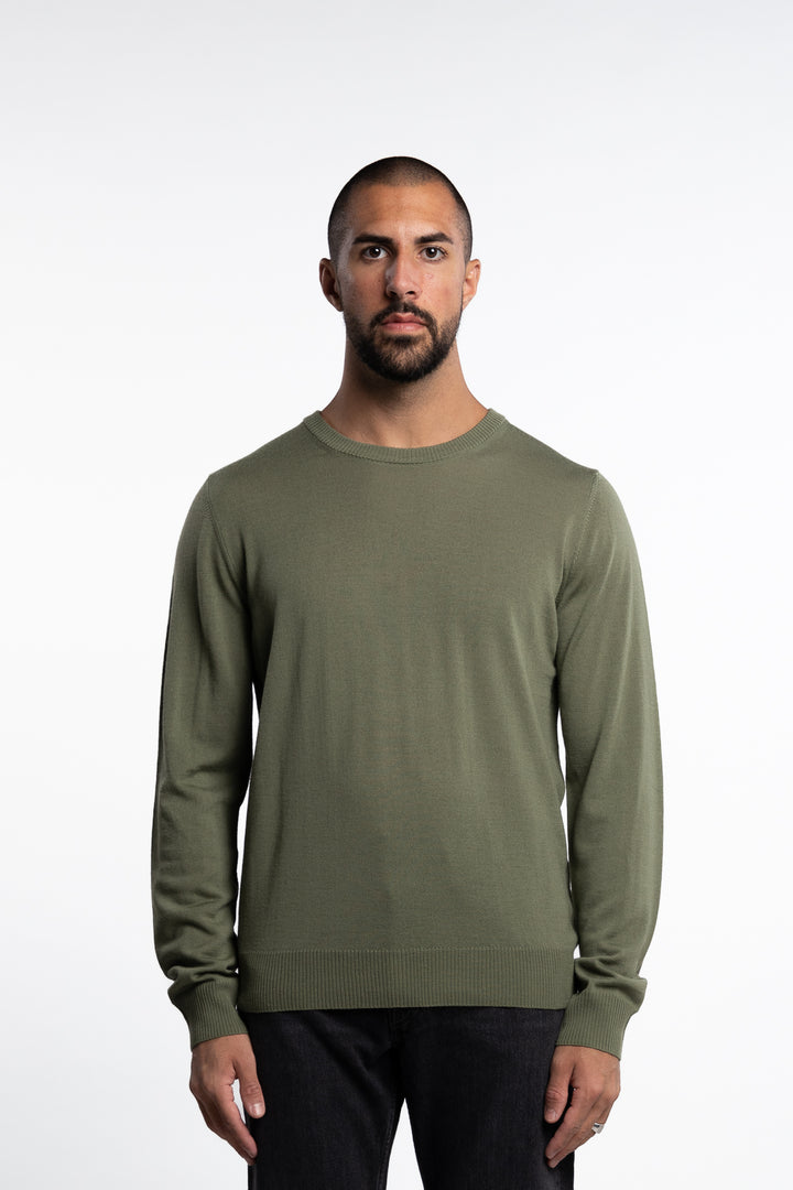 Keane Light Merino Crew Neck Olivine