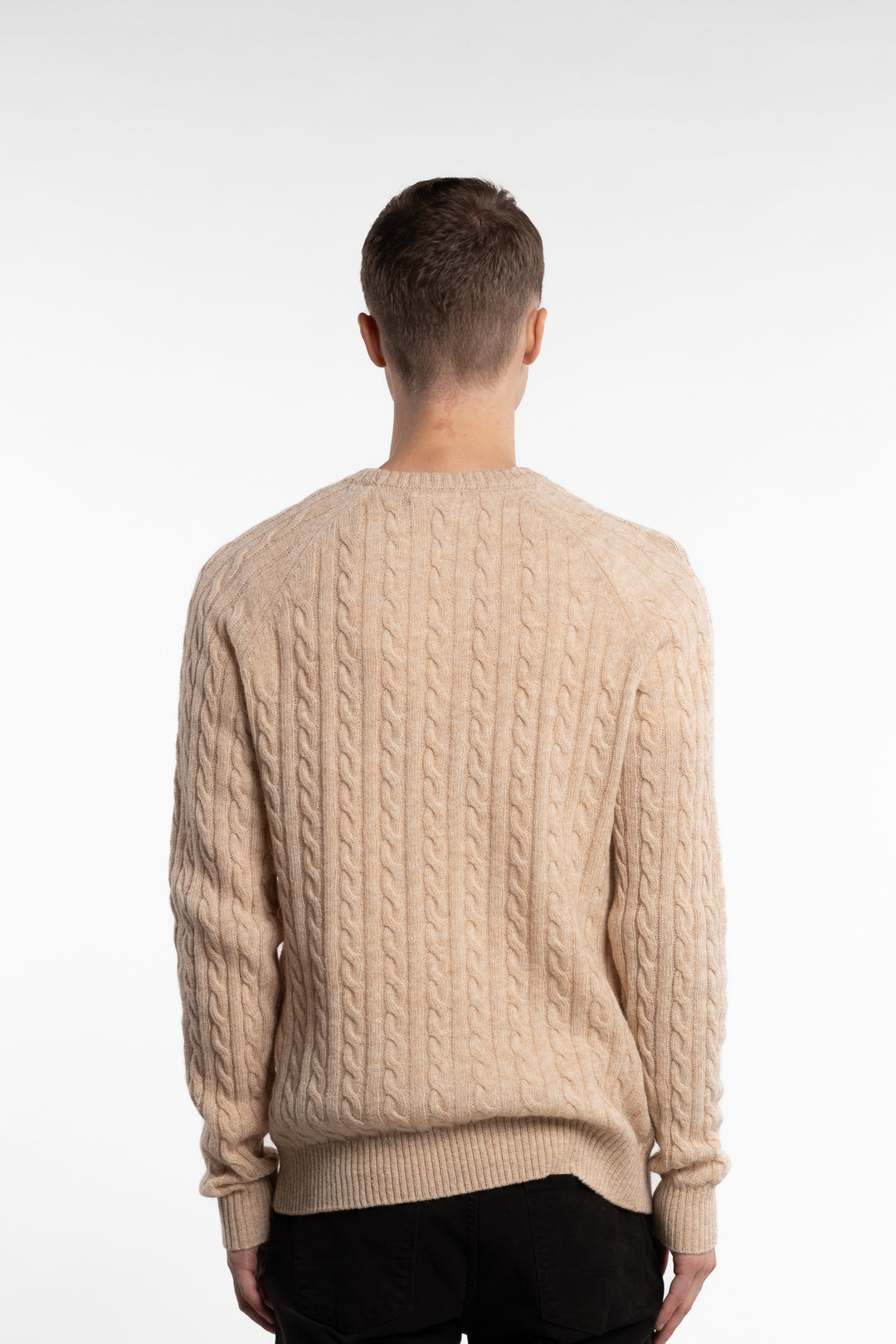 Lambswool Raglan Cable O-Neck Lt Sand