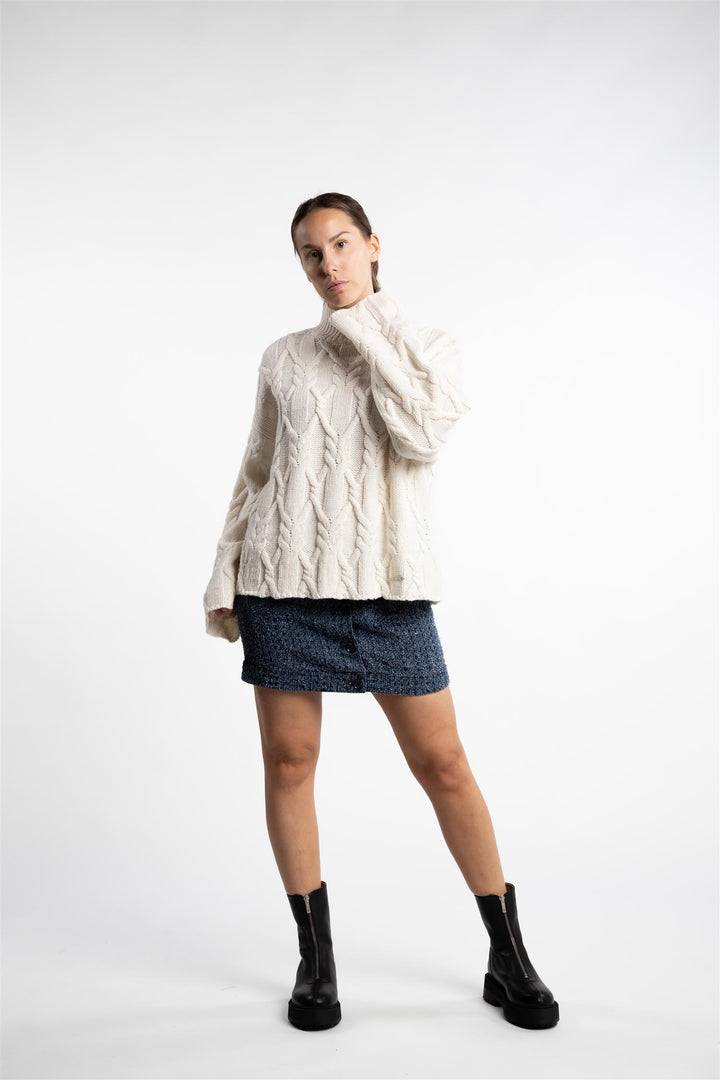 Chunky Cable Turtleneck- Ecru