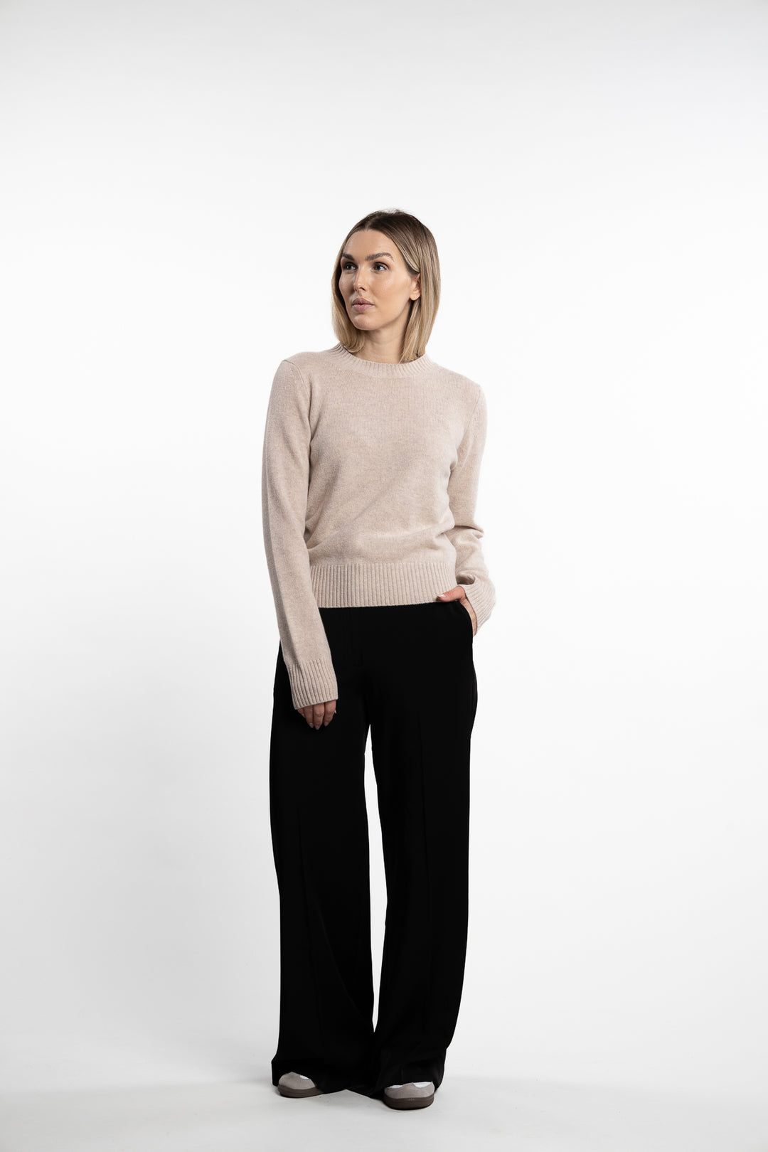 Charlotte Knit Sweater 15010- String