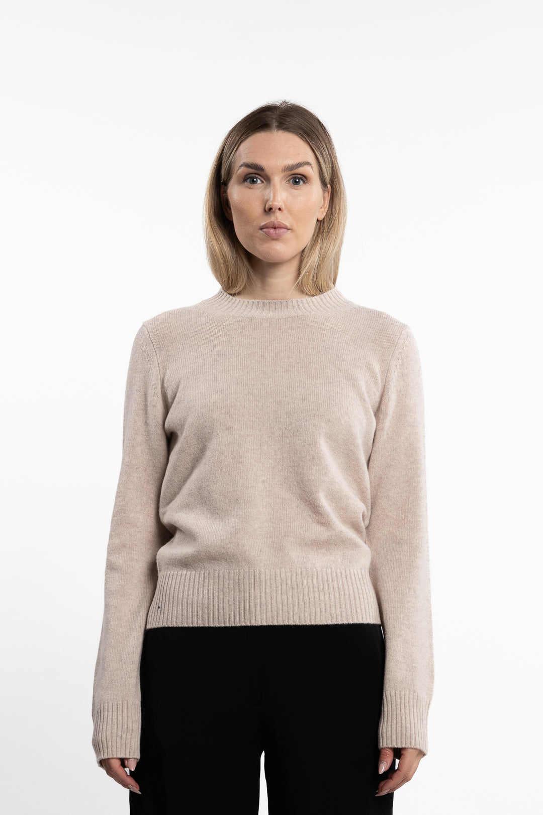 Charlotte Knit Sweater 15010- String