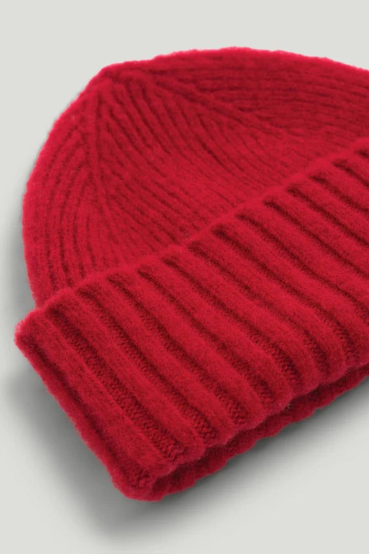 Shaggy Beanie Red