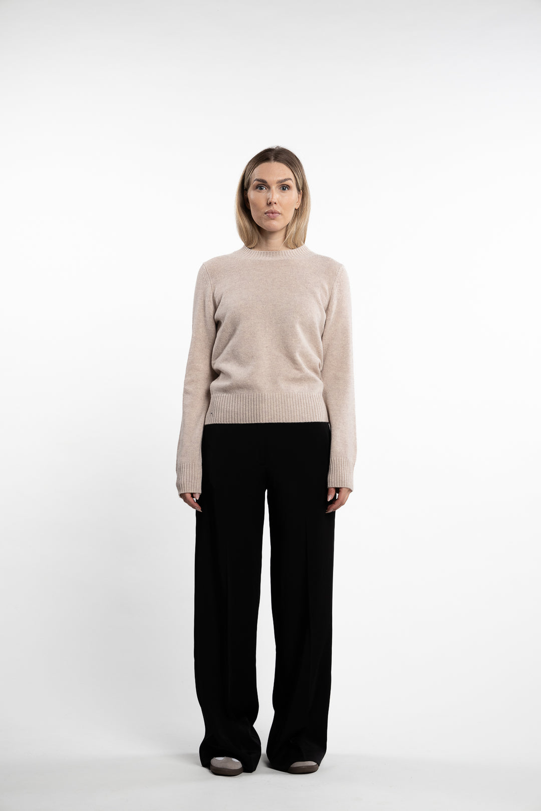 Charlotte Knit Sweater 15010- String