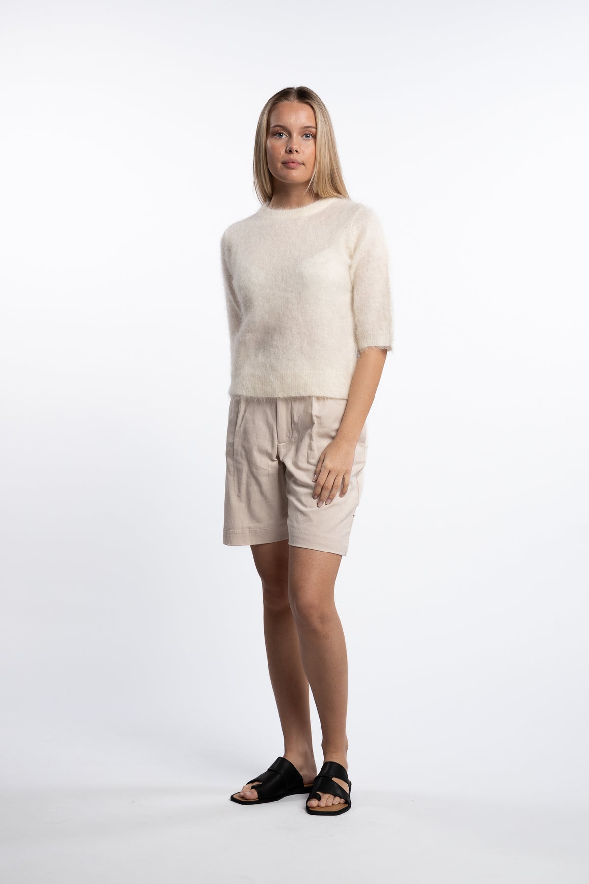 Fie Linen Shorts- Beige