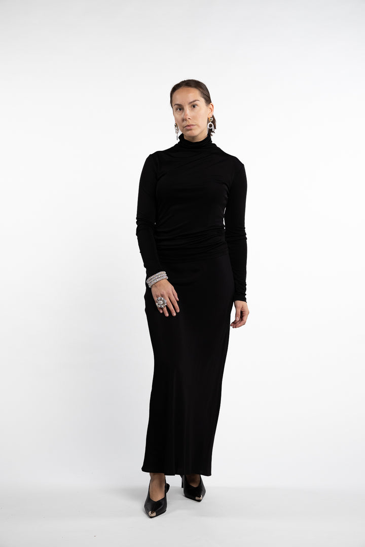 Heart Turtleneck- Black