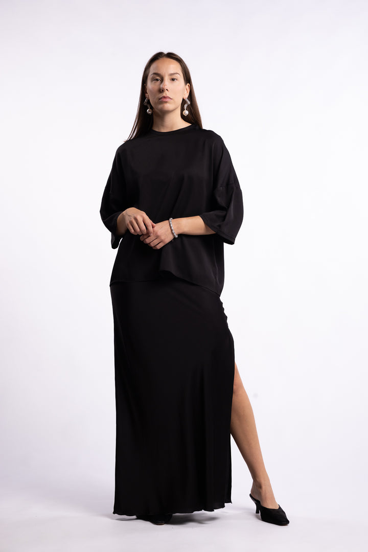 Thess Silk Tee- Black