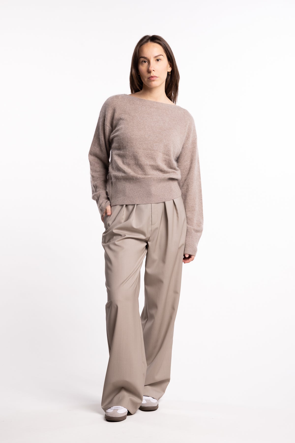 Cloud Knit- Taupe