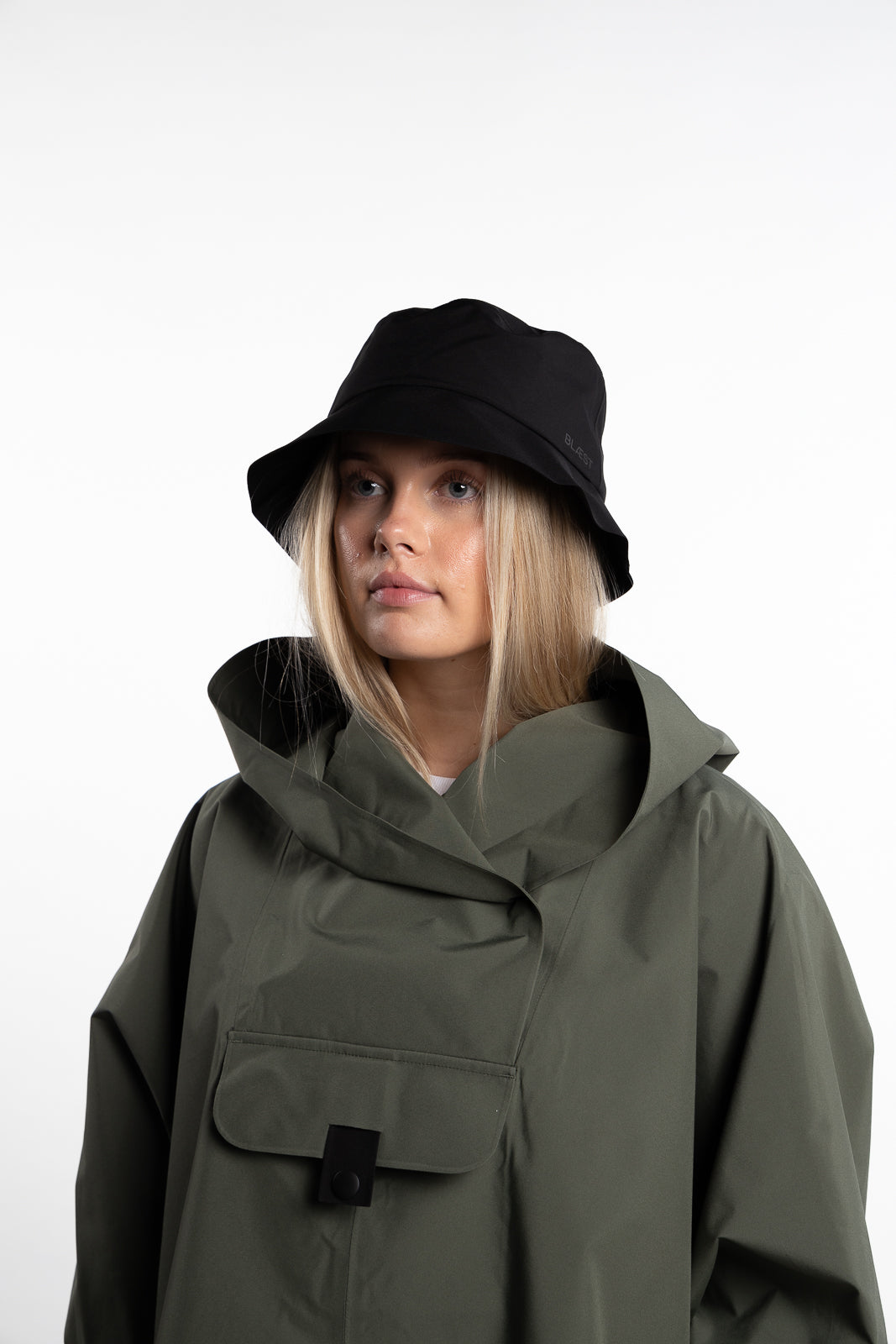 Øya Bucket Hat- Black