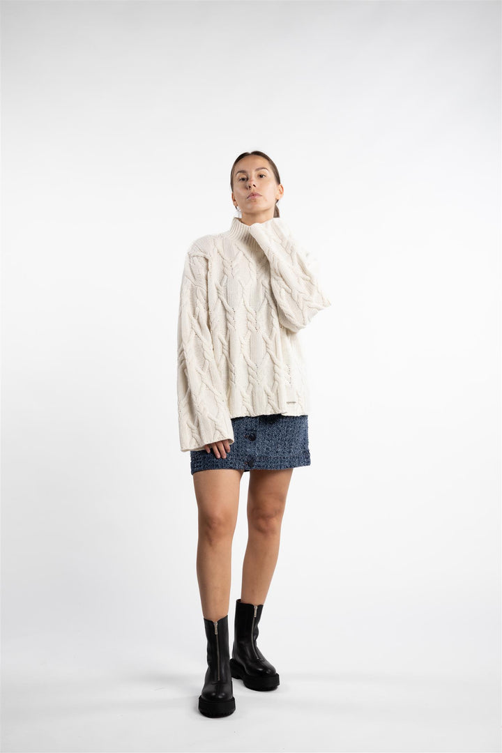 Chunky Cable Turtleneck- Ecru