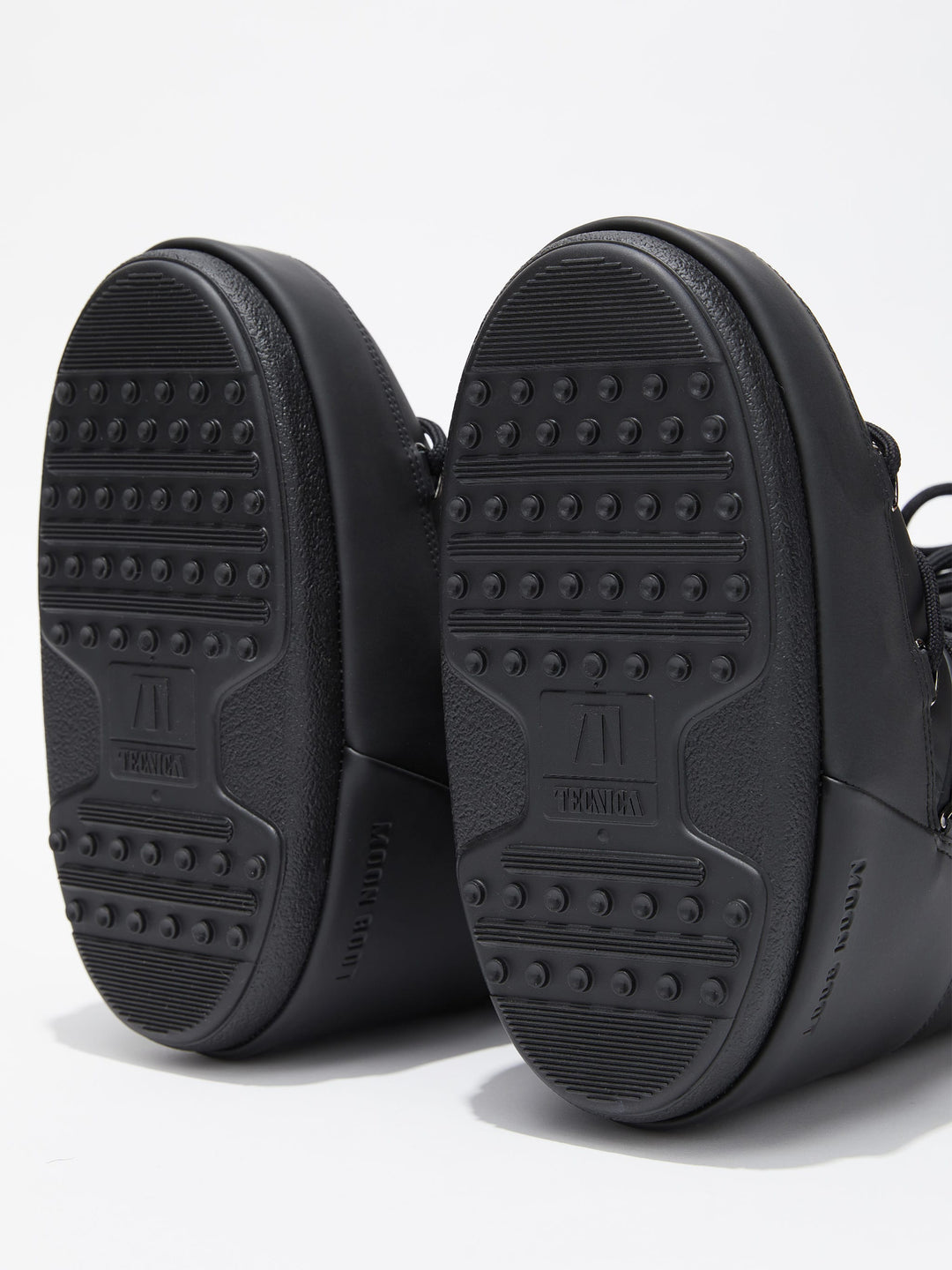 MB Icon Rubber Black – 3