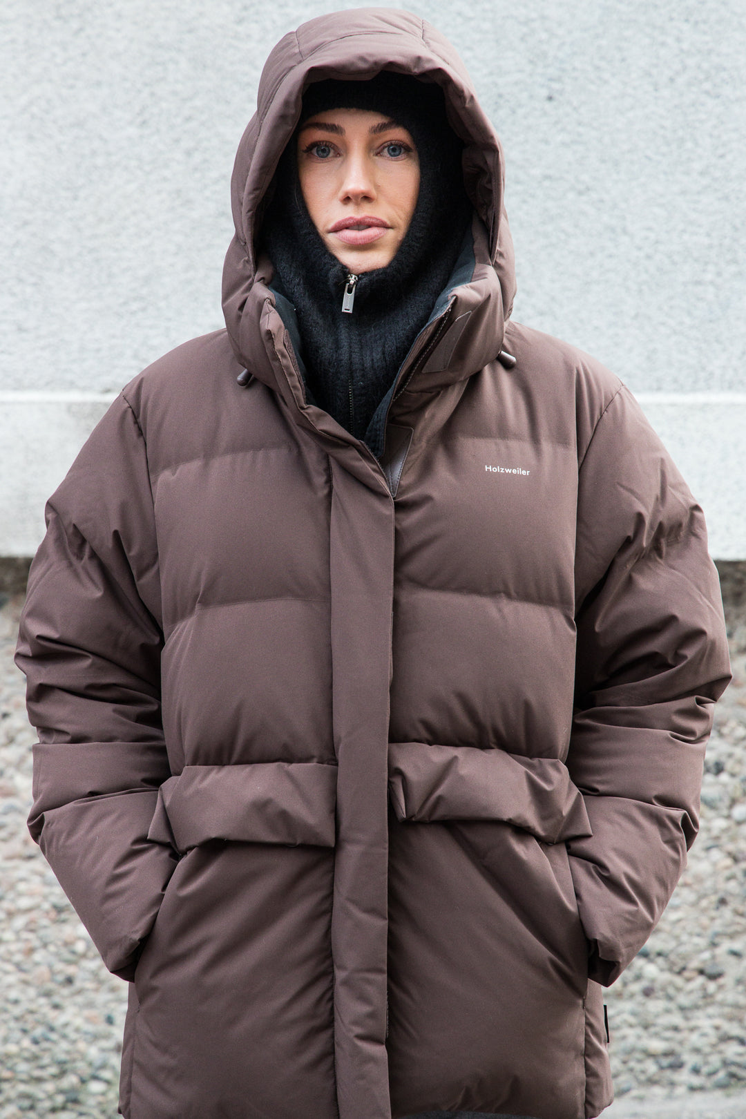 Besseggen Down Jacket - Dk. Brown