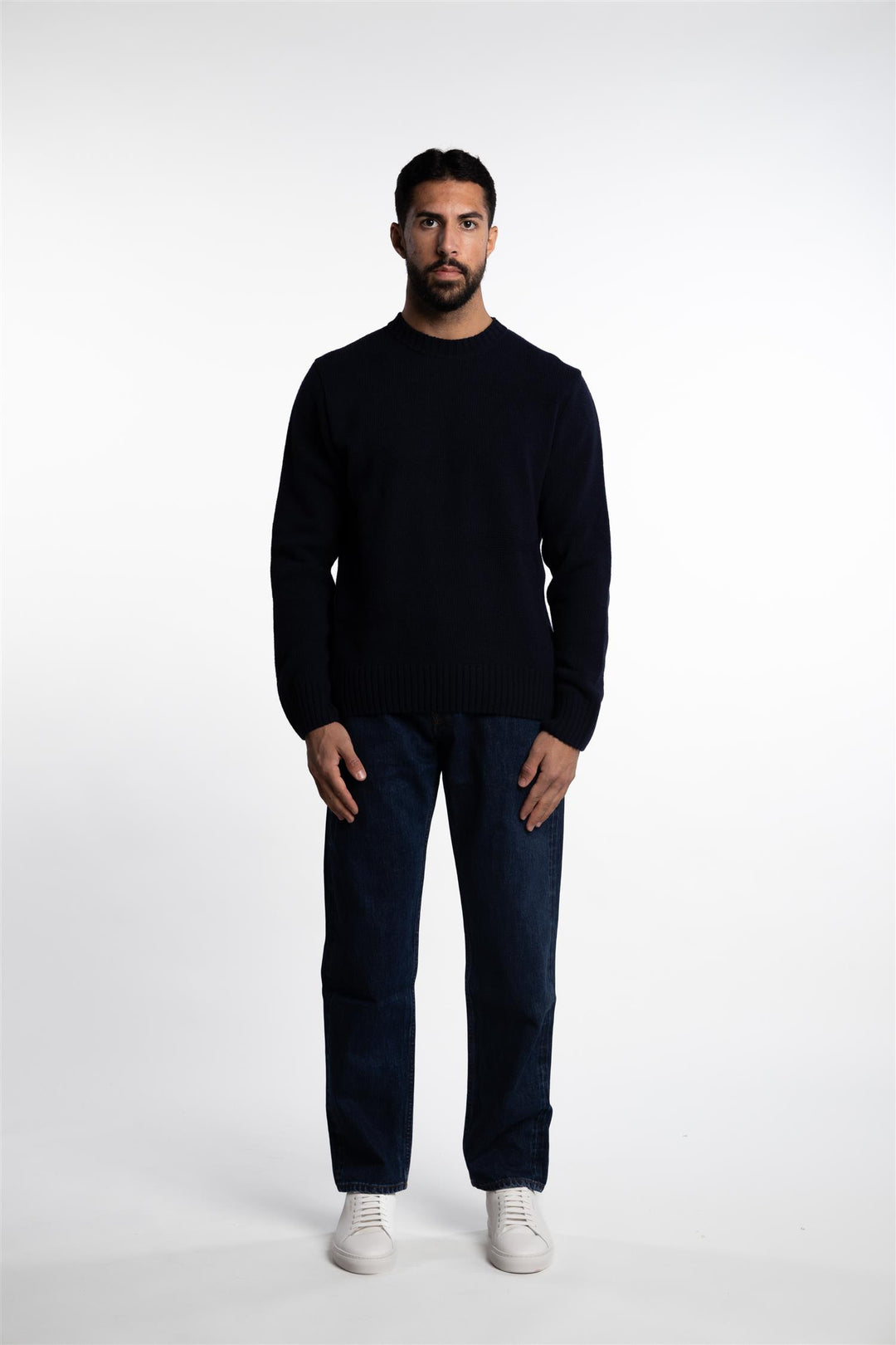 Knitted Wool Round Neck Navy