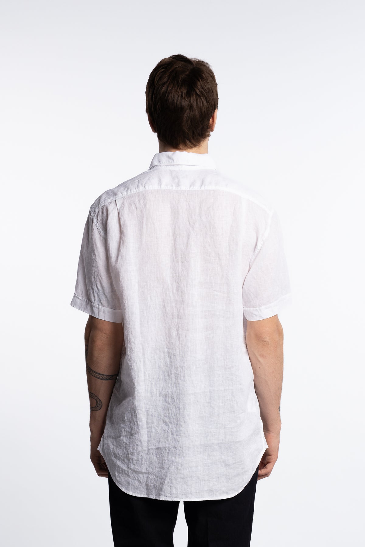 Fitted Body Linen Shortsleeve Shirt White