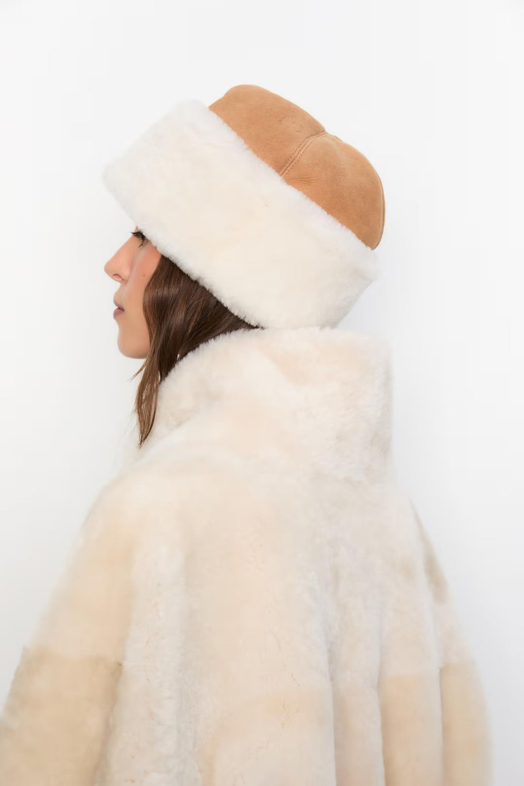 Azta Beanie - Camel Suede