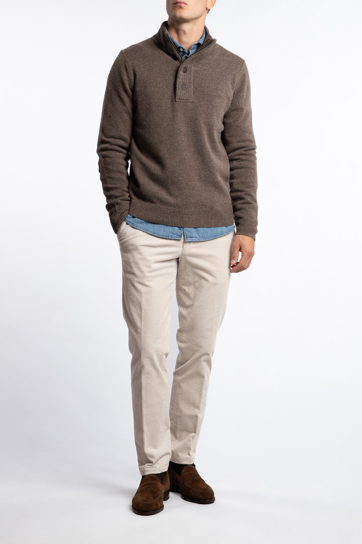 Essential Patch Half Zip Dark Stone