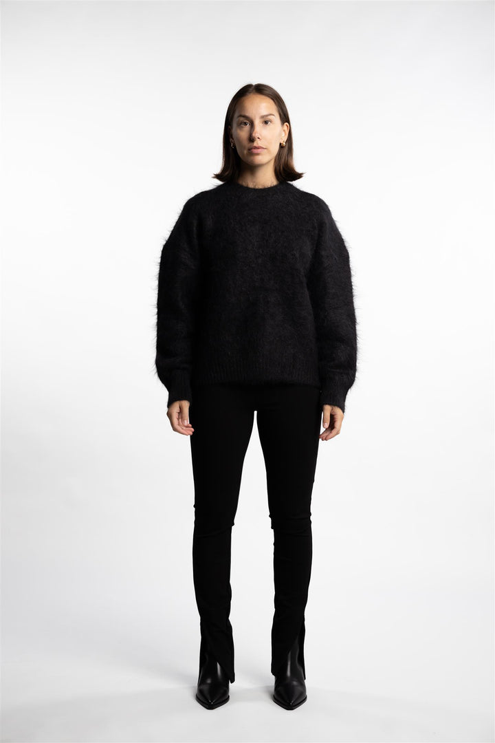 Mountain Oversized Furry Jumper- Jet Black