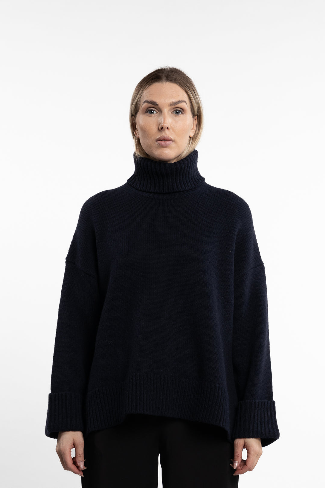 Sakeiku Turtleneck 11250- Salute