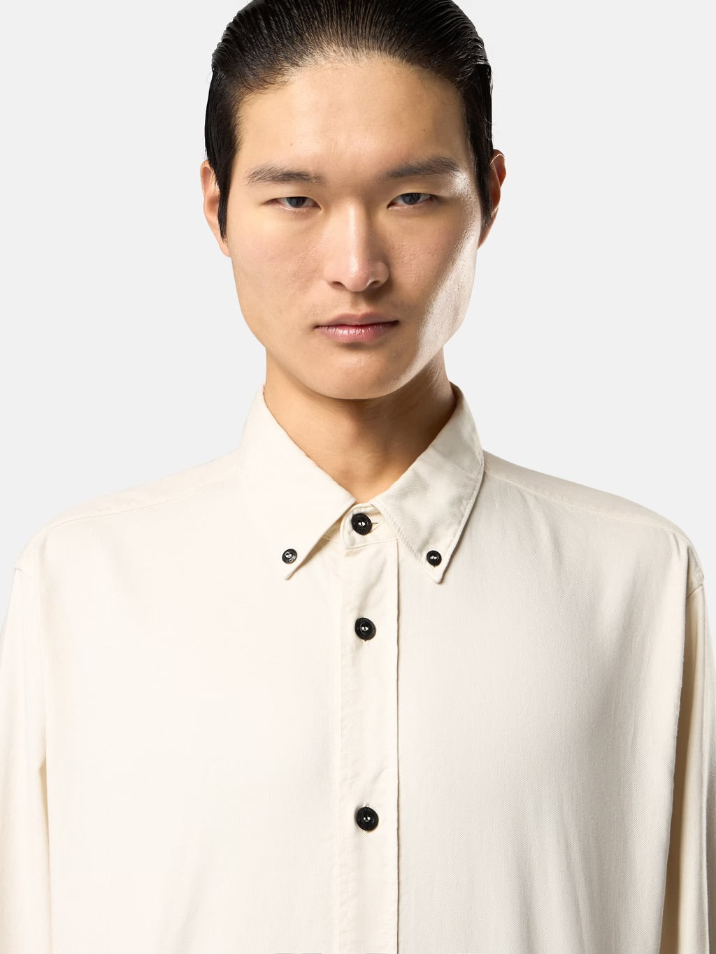 1100004 Comfort-Fit Long-Sleeve Shirt With Logo Embroidery Ivory