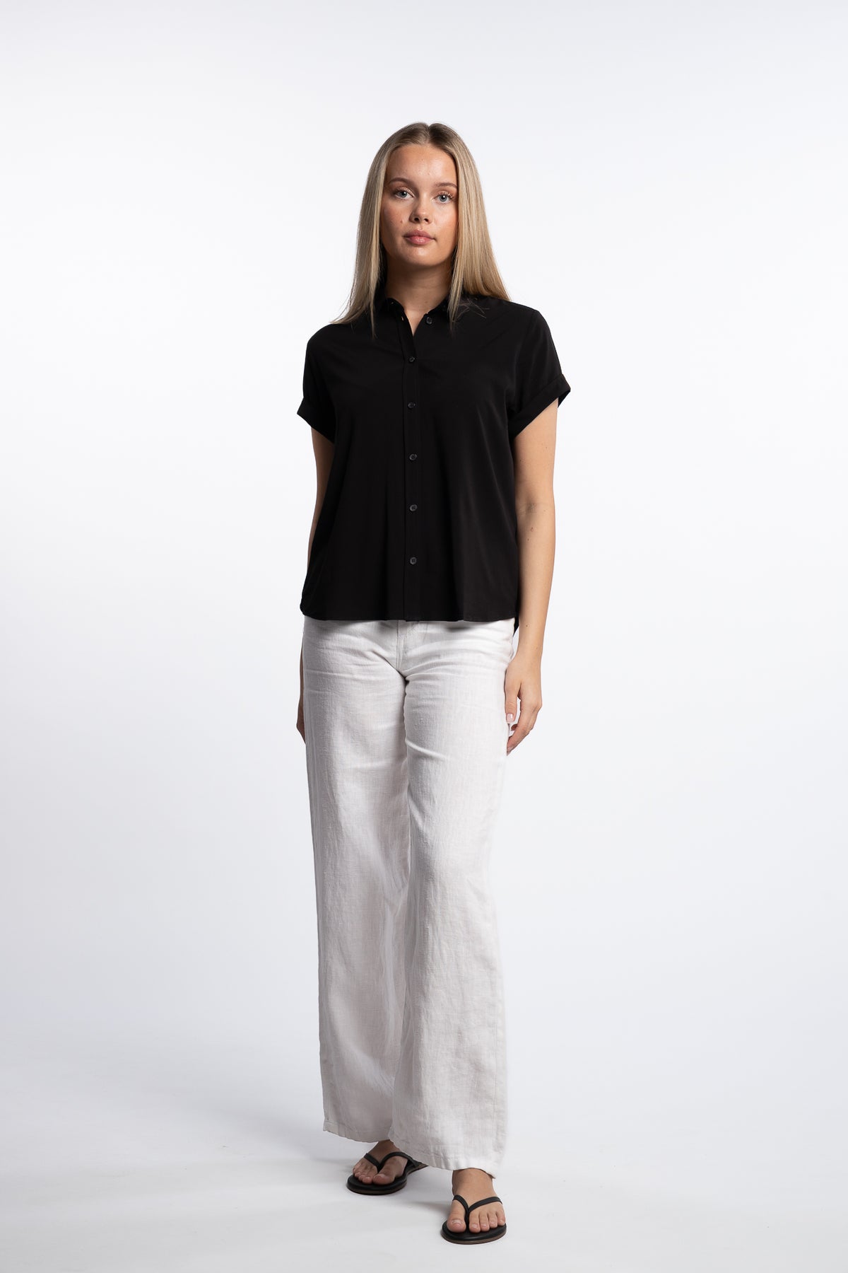 Majan ss shirt 9942- Black