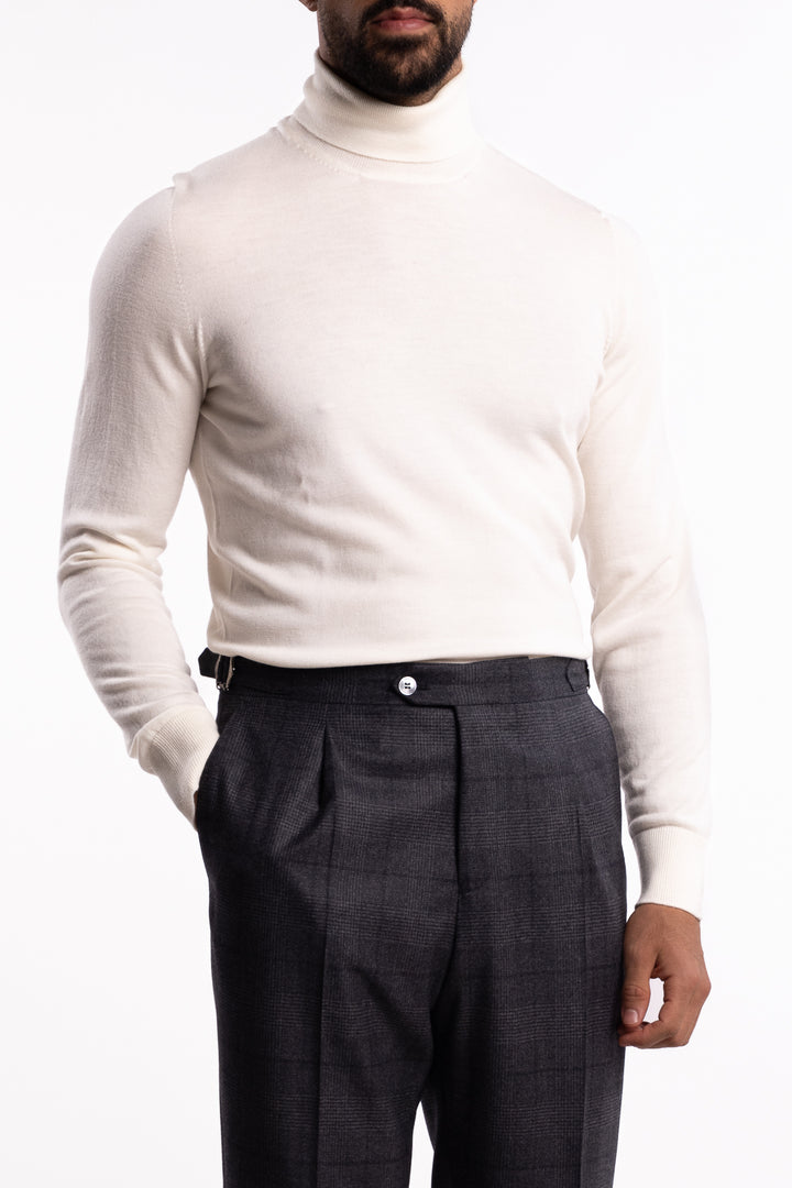 Wool Turtleneck White