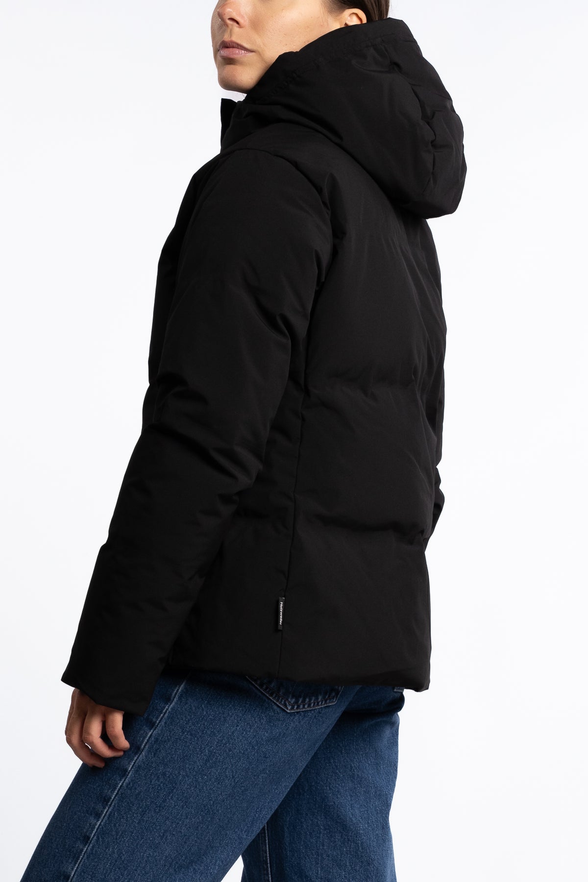 Besseggen Light Short Jkt - Black