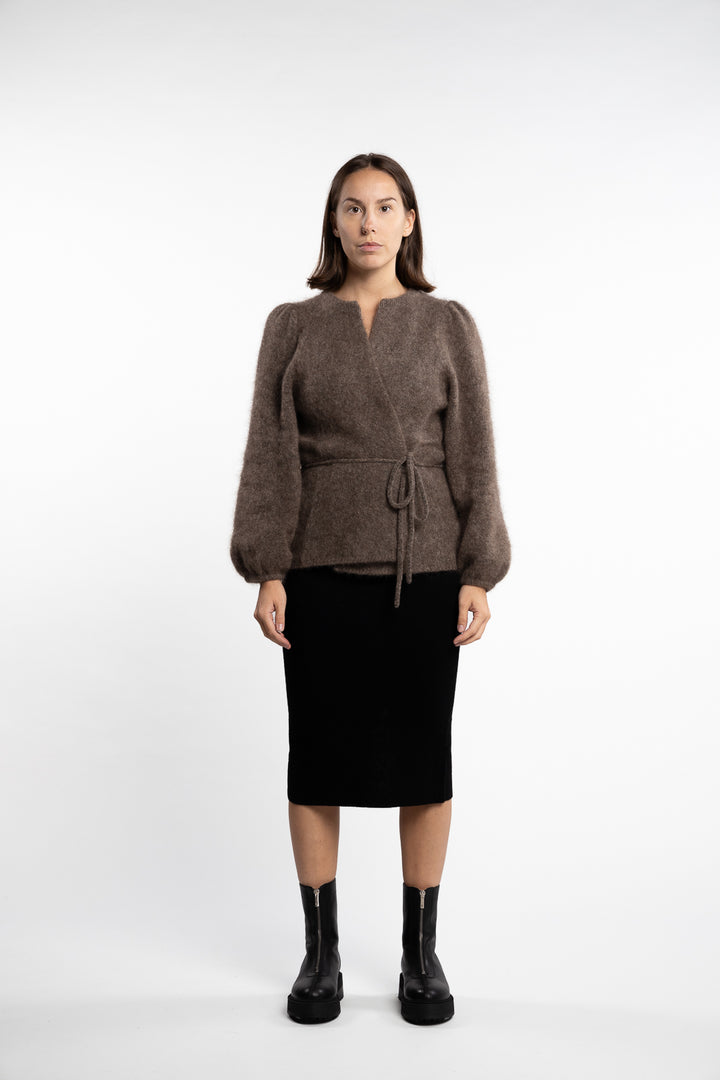 Fredrikke Chunky Cardigan- Brown