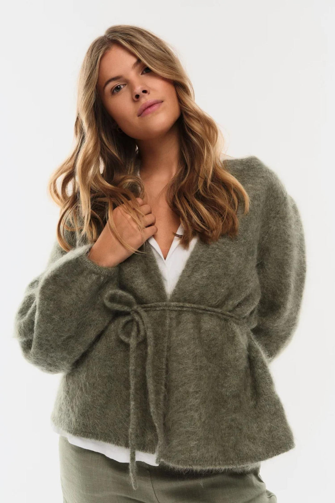 Fredrikke Chunky Cardigan- Sage Green