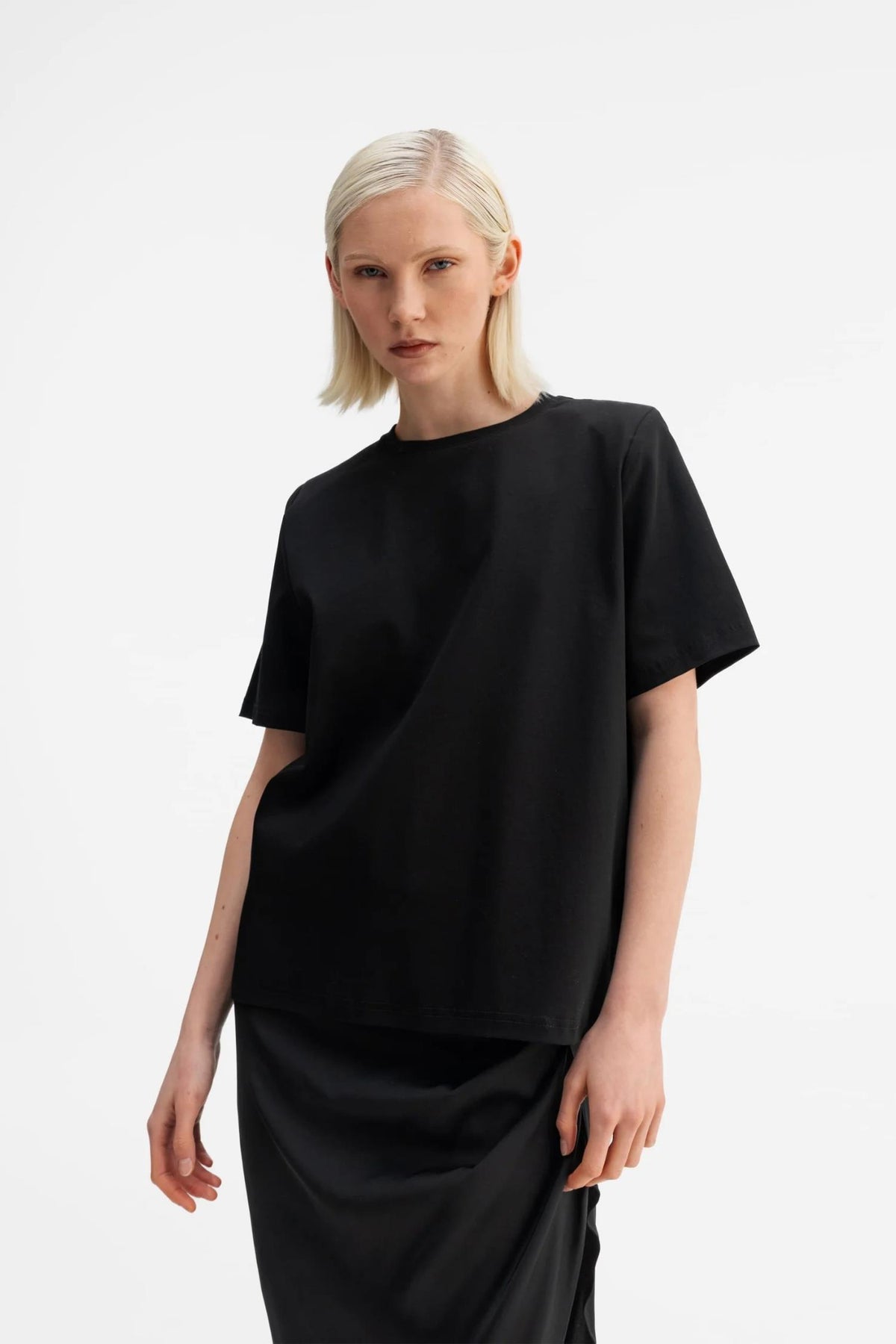 Okaya Tee - Black