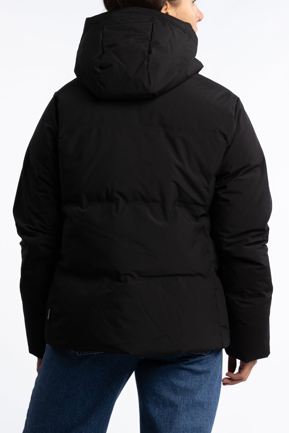 Besseggen Light Short Jkt - Black