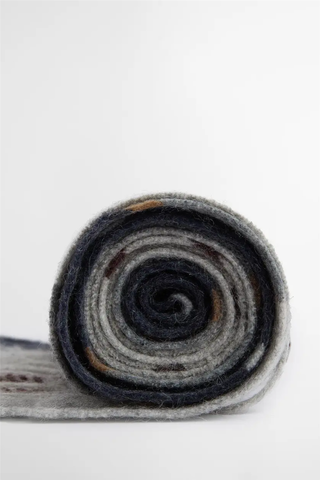 Carrbridge Tartan Scarf Grey Midnight Tartan