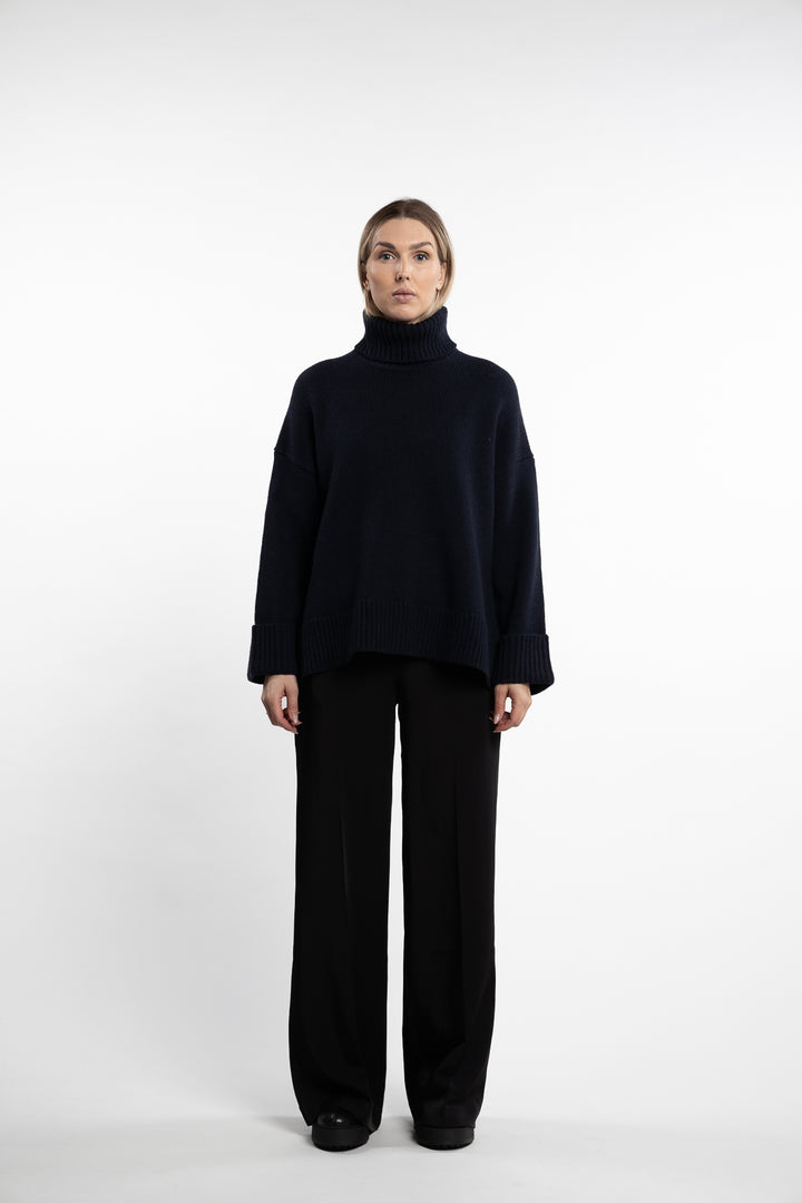 Sakeiku Turtleneck 11250- Salute