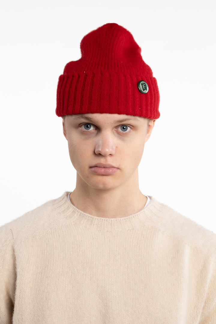 Shaggy Beanie Red