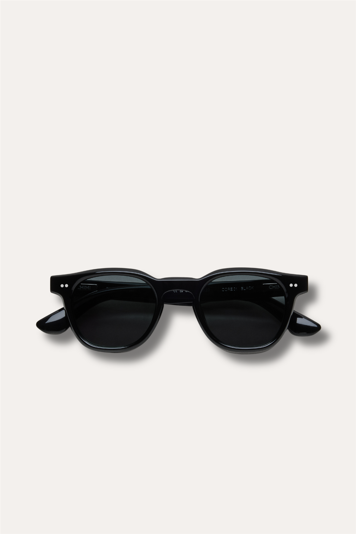 01 Black