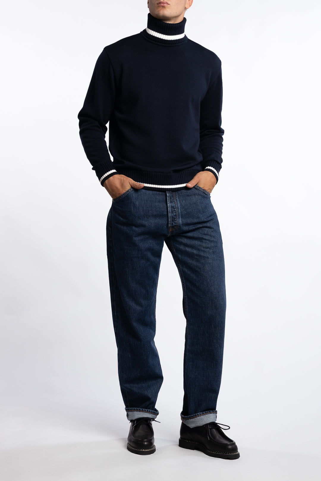 Wool Turtle Neck Navy