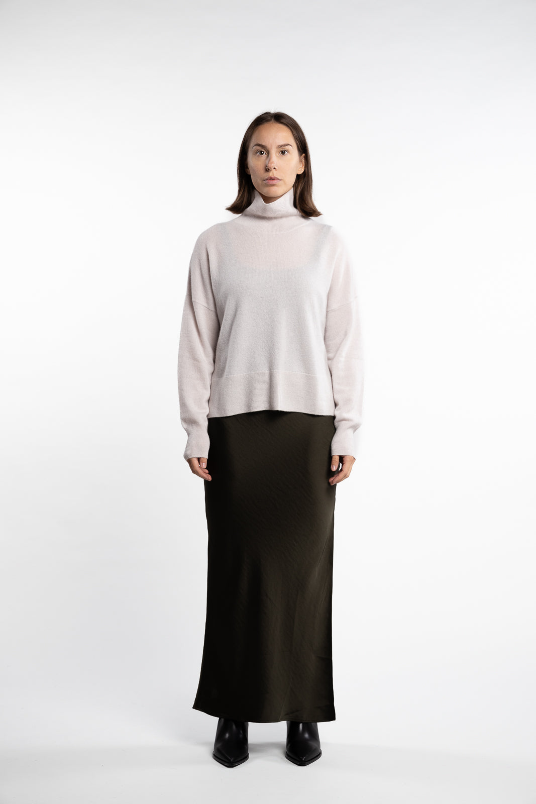 Nola Turtleneck 6304- Turtledove